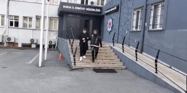 Bursa’da uyuşturucu ticareti suçundan aranan 3 kişi yakalandı