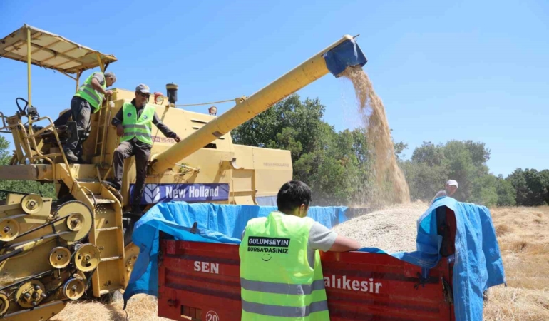Bursa Büyükşehir, üreticiye nefes oluyor