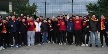Galatasaraylı taraftarlar Süper Kupa finali için stada geldi