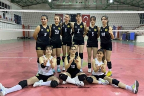 Söğütspor Kadın Voleybol Takımı Bölgesel Lig’de mücadele edecek