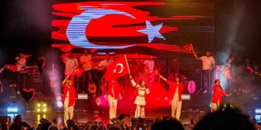 Melis Fis, 1 yılda Türkiye’nin 81 ilinde sahne aldı