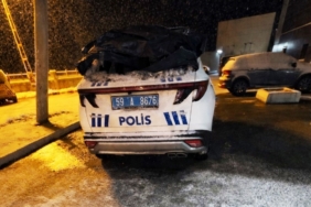 Tekirdağ’da baltalı saldırgan 3 araca zarar verdi