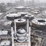 Başakşehir’de kar yağışı dronla görüntülendi