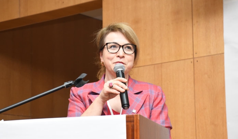 Kent Konseyi Başkanı Sevinç Baykan Özden Balıkesir’i gururlandırdı