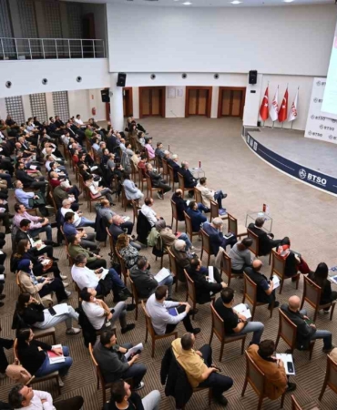 BTSO Akademi iş dünyasının dönüşümüne rehberlik ediyor