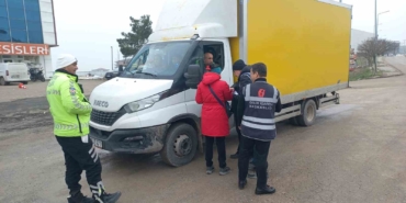 Edirne vergi dairesi ekiplerinden fatura ve irsaliye kontrolü