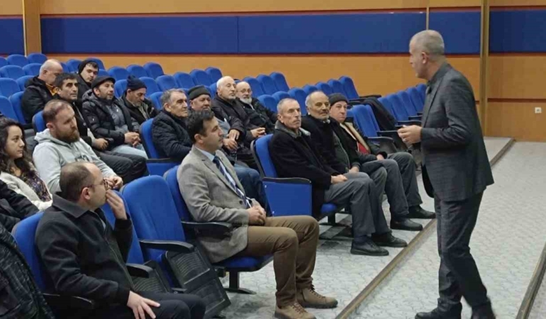 Bilecik’te üreticilere tarım sigortaları anlatıldı