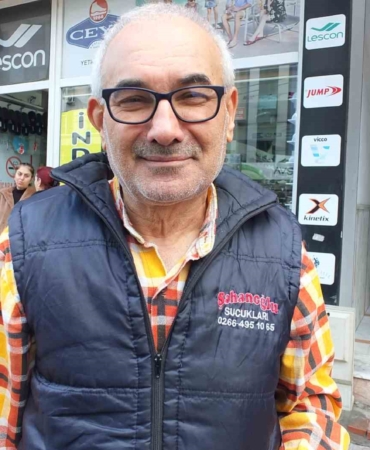 Burhaniyeli imam 1274 metre kare arsasını bağışladı