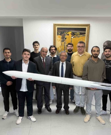 Genç havacıların imzası gökyüzünde