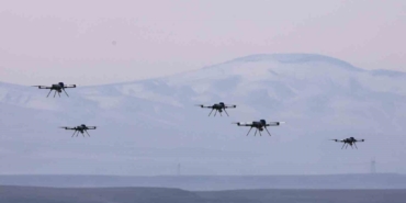 STM’nin sürü İHA’ları, gerçek mühimmatla hedefi vurdu