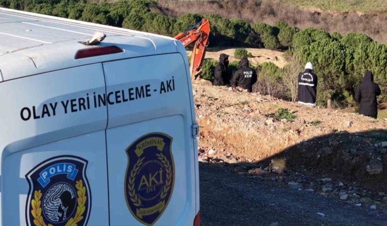 Eski eşi tarafından öldürülen Dilmaç, didik didik aranıyor