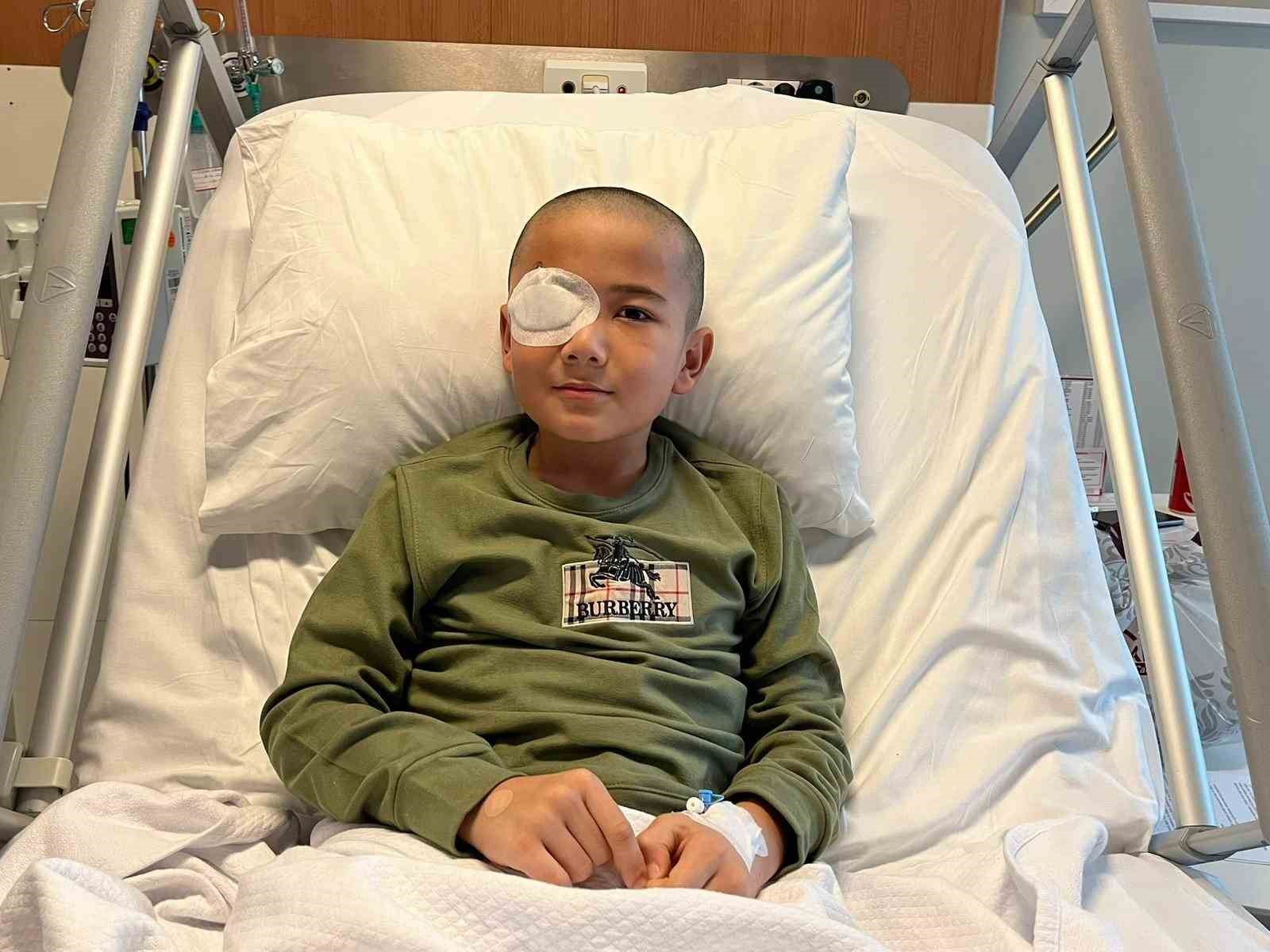 Beynine mermi saplanan çocuk hasta Memorial’daki "nöronavigasyon" teknolojili operasyonla sağlığına kavuştu