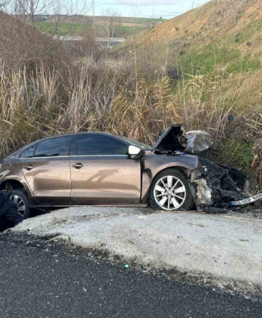 Trafik kazasında yaralanan kadın hayatını kaybetti