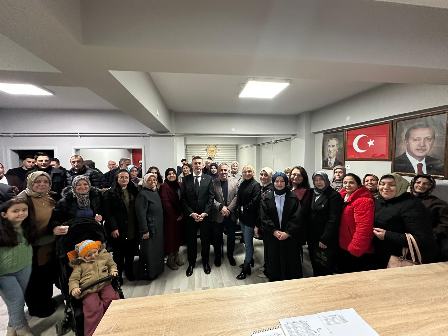 AK Parti Bozüyük’te danışma toplantısı yapıldı