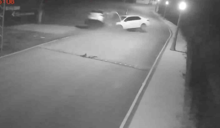 Ehliyetsiz sürücü kazaya karışmıştı anların kamera görüntüsü ortaya çıktı