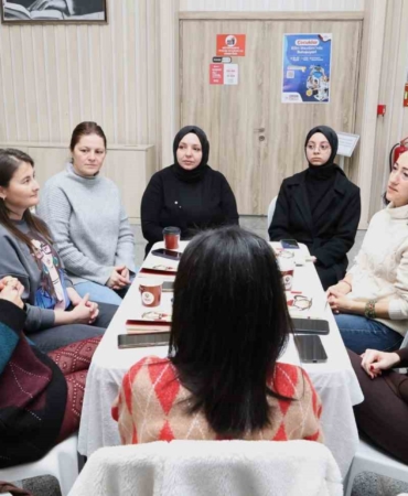 Osmangazi’de Kitapseverlerden Kolektif Okuma Etkinliği