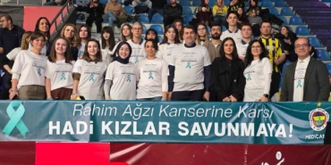 Voleybol maçında anlamlı çağrı: Rahim ağzı kanserine karşı tribünler konuştu