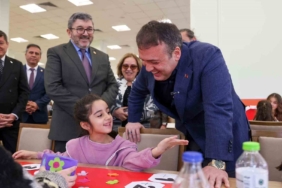 Vali Sözer, ‘Çocuk Gelişimi Öğrencileri Materyalde Buluşuyor’ etkinliğine katıldı