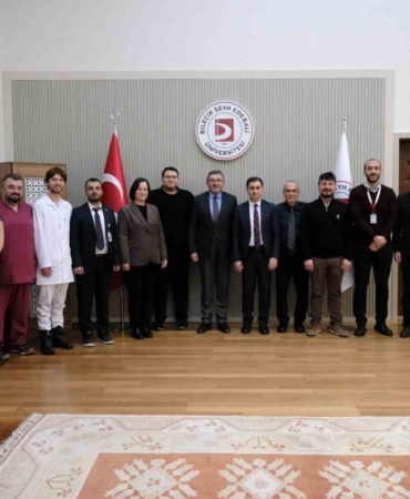 BŞEÜ sağlıkta gücünü artırıyor: 7 asistan hekim uzmanlık eğitimine başladı