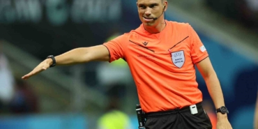 Fenerbahçe - Nottingham Forest maçının hakemi Sandro Scharer oldu