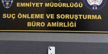 Kendini hemşire olarak tanıtıp telefonları alarak kaçan şüpheli yakalandı