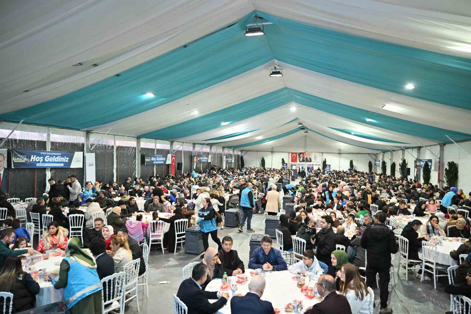 Esenyurt’ta dolu dolu Ramazan ayı