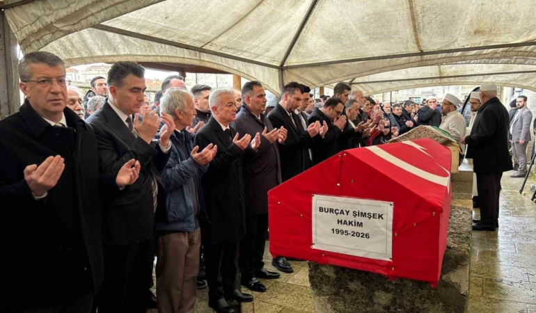 Babaeskili genç hakim son yolculuğuna uğurlandı