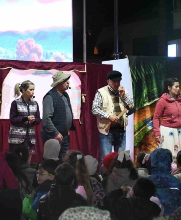 İznikli minikler Ramazan akşamlarında buluşuyor