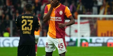 Victor Osimhen bu sezon 14. golünü attı