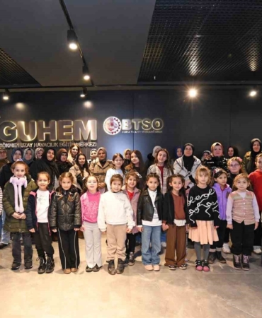 Osmangazi’den kadın ve kız çocuklarına bilim dolu gün