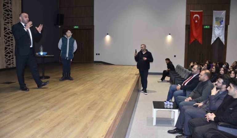 Karacabey Belediyesi’nden sınav sürecindeki öğrencilere destek