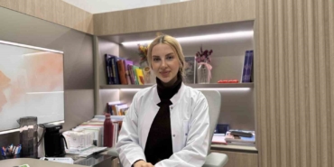 Uzmanlardan ’Çocuklarda makyaj’ uyarısı: "Pek çok cilt hastalığını çok çok erken yaşta görmeye başladık"