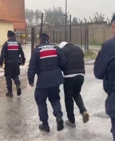 Çanakkale’de 90 kaçak göçmen yakalandı, 3 organizatör tutuklandı