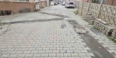 Leylak Sokak’ta yolların bakımsızlığına tepki