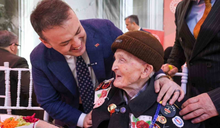 Bilecik’te şehit yakınlar ve gaziler, ’Büyük Aile Sofrası’nda buluştu