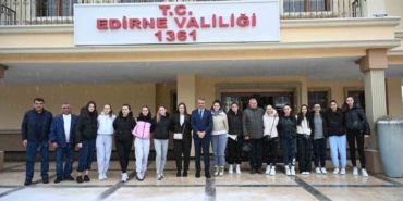 Bulgaristan Şampiyonu Kır Voleybol Takımı Edirne’de