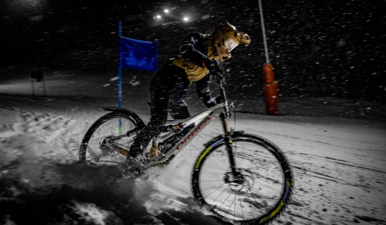 Palandöken’den Alplere: Türk sporcular Snowbike Dünya Şampiyonası’nda