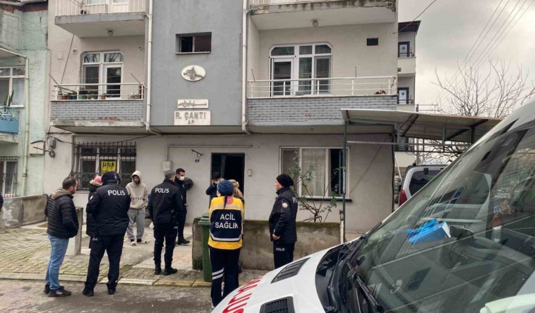 Komşuları ihbar etti, binadaki kötü koku ölümü ortaya çıkardı