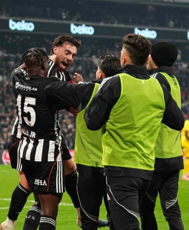 Trendyol Süper Lig: Beşiktaş: 4 - Göztepe: 0 (Maç sonucu)