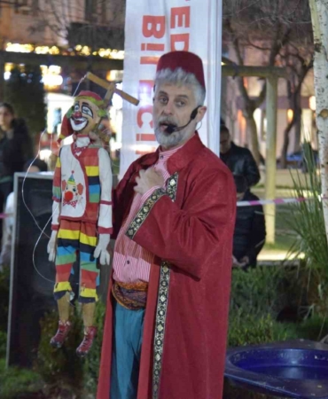 Çocuklar geleneksel ’Ramazan Şenlikleri’nde gönüllerince eğlendi