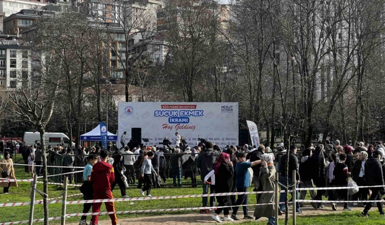 Kağıthane’de "sucuk ekmek" şöleni