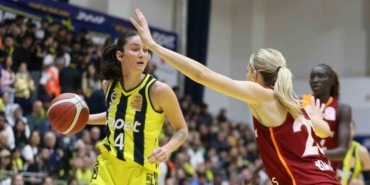 Pota ve filedeki derbilerde Fenerbahçe’den çifte zafer