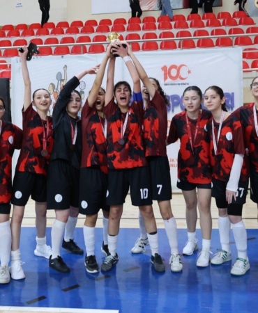 Genç Kız Futsal Müsabakaları Bilecik’te sona erdi