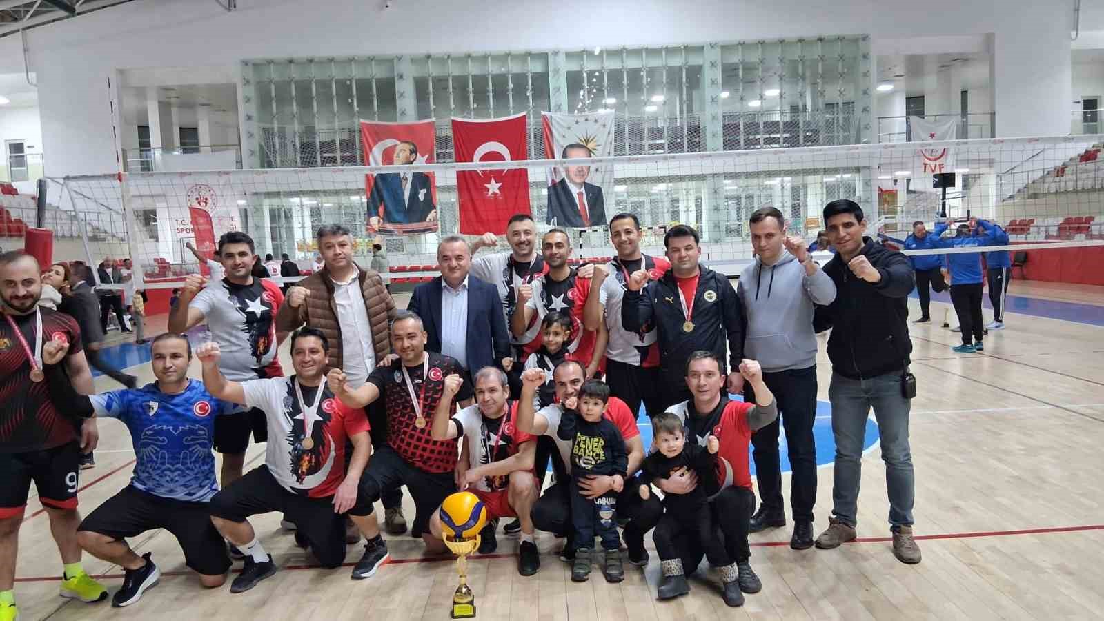Bilecik’te Kurumlar Arası Voleybol Turnuvası finali yapıldı