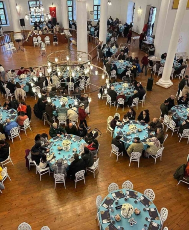 Balıkesir ve Çanakkale’de Ramazan ayı boyunca "Asırları Aşan Hayır" Sofrası