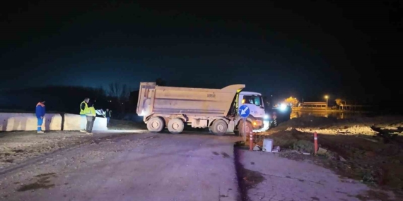 Edirne’de nehirlerde taşkın riski: Tunca ve Meriç Köprüsü ulaşıma kapatıldı