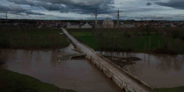 Tunca Nehri seddelerindeki menfez ve pompa istasyonları alarm veriyor