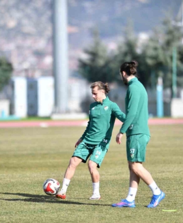 Bursaspor, Isparta 32 spor maçı hazırlıklarını tamamladı