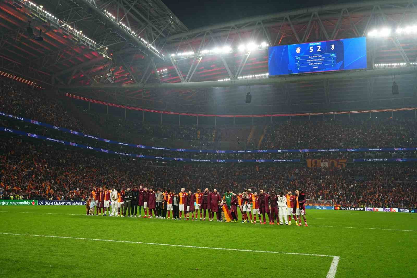 Galatasaray’dan, UEFA Şampiyonlar Ligi’nde ilk