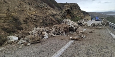 Bozcaada’da heyelan